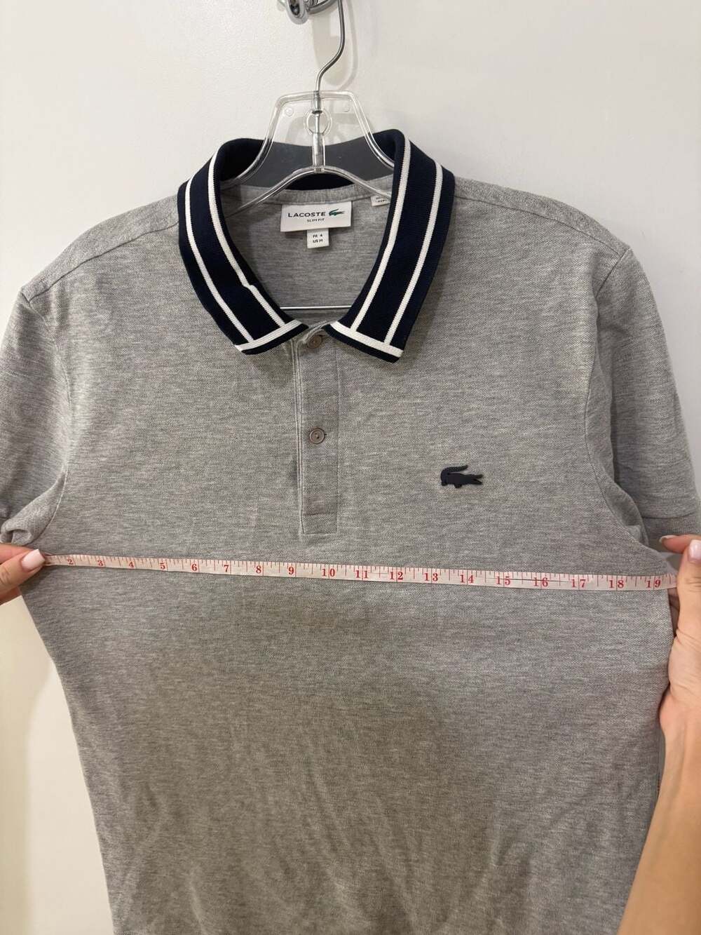Lacoste - Picture 7 of 8